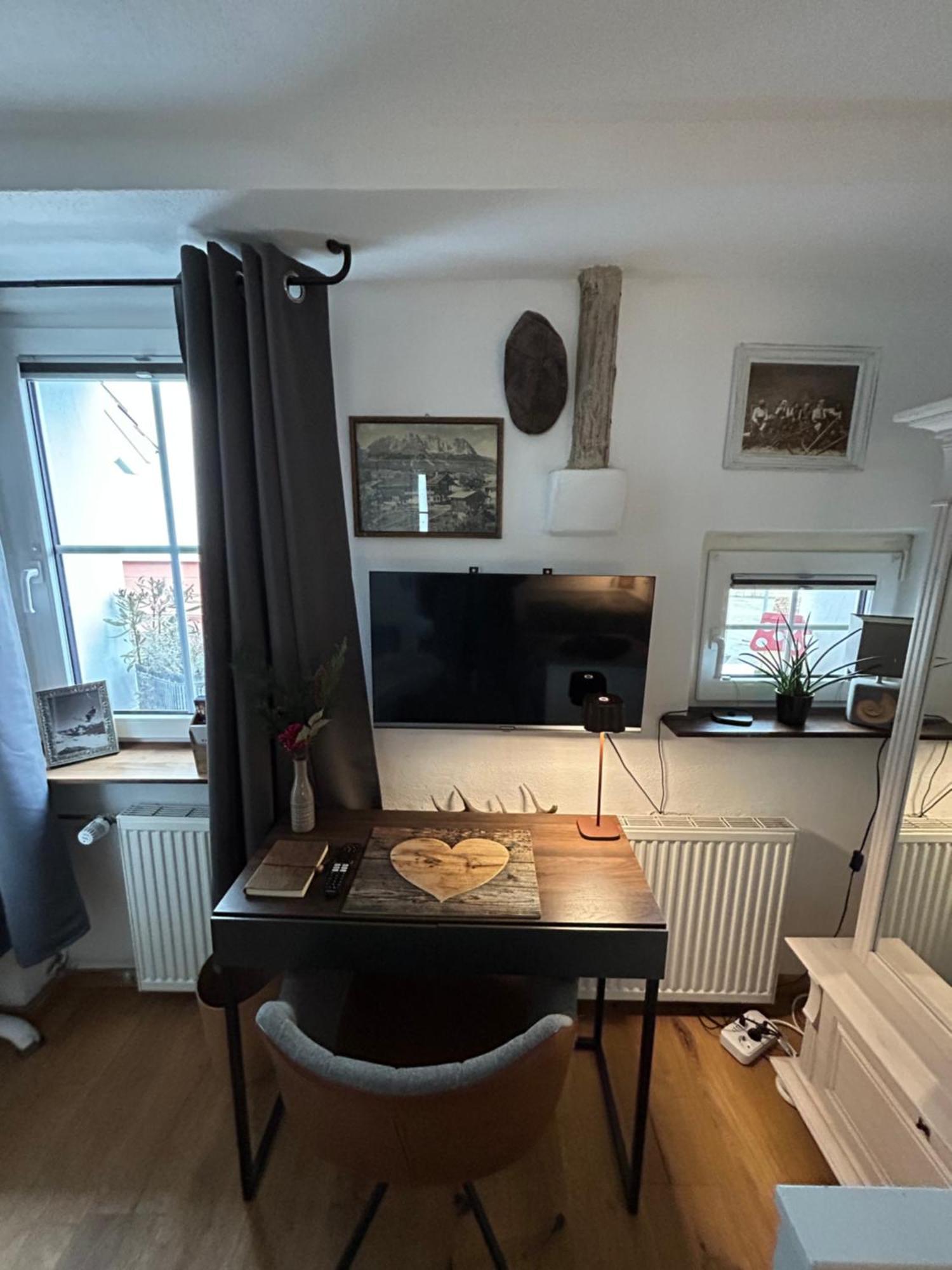 Freudi'S Berghuette Neuhausen auf den Fildern Exterior foto